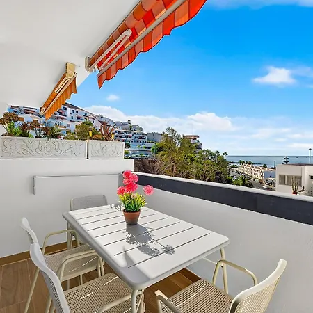 Апартаменты New Sea View Azahara Cristianos Плая-де-лас-Америкас
